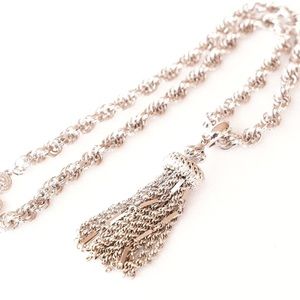 Vintage Monet 1960s "Damita" Silver Chain Huge Tassel Pendant Necklace mint